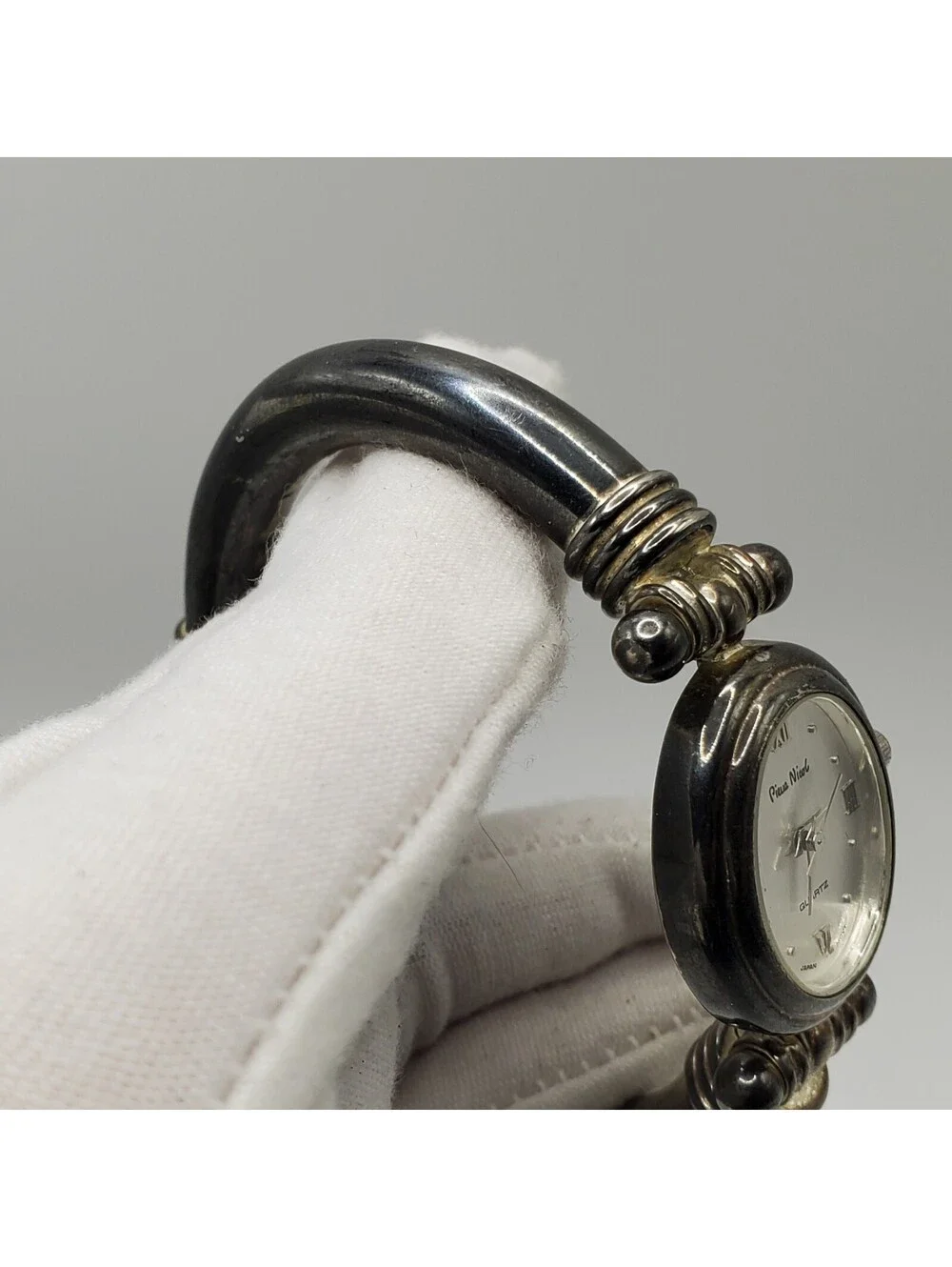 Piere Nicol Womens Watch  23mm  New Battery Silver Tone Oval